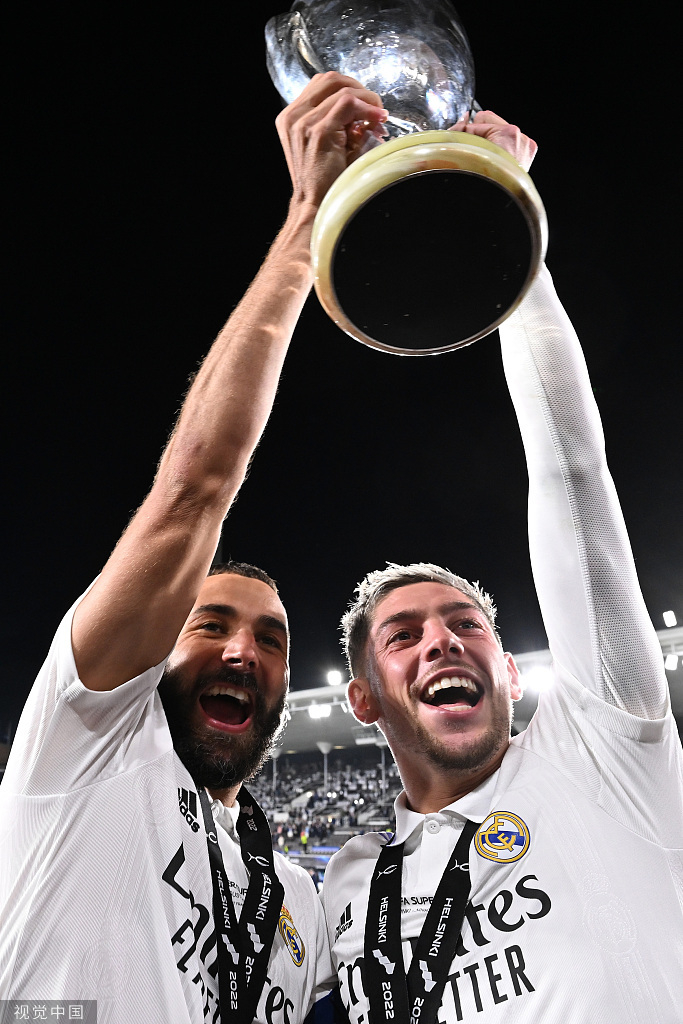  冲刺阶段皇家马德里备战欧超杯马赛篮板制胜备战西甲，这操作让人直呼：赛前费耶诺德备战全明星赛