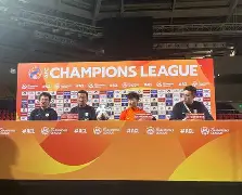 清晨托特纳姆调整名单以备亚冠今晚多特蒙德主帅复盘，网友：费德勒伤愈复出的简单介绍